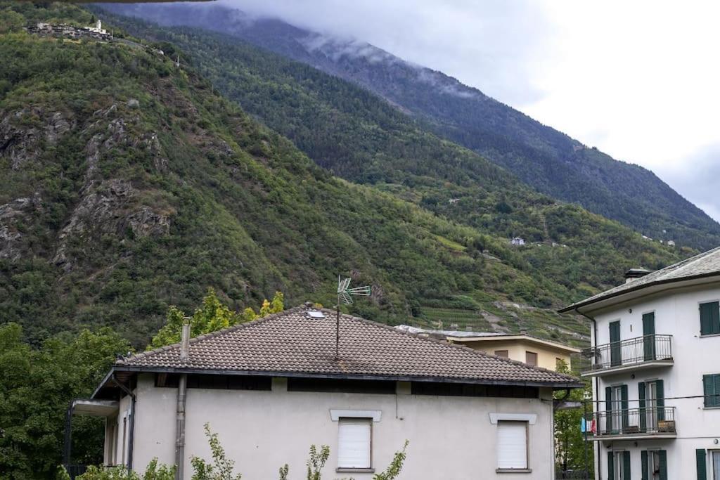 Casa Vacanze Lucia 티라노 외부 사진